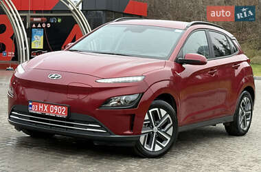 Внедорожник / Кроссовер Hyundai Kona Electric 2023 в Тернополе