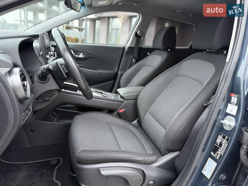 Позашляховик / Кросовер Hyundai Kona Electric 2022 в Городку