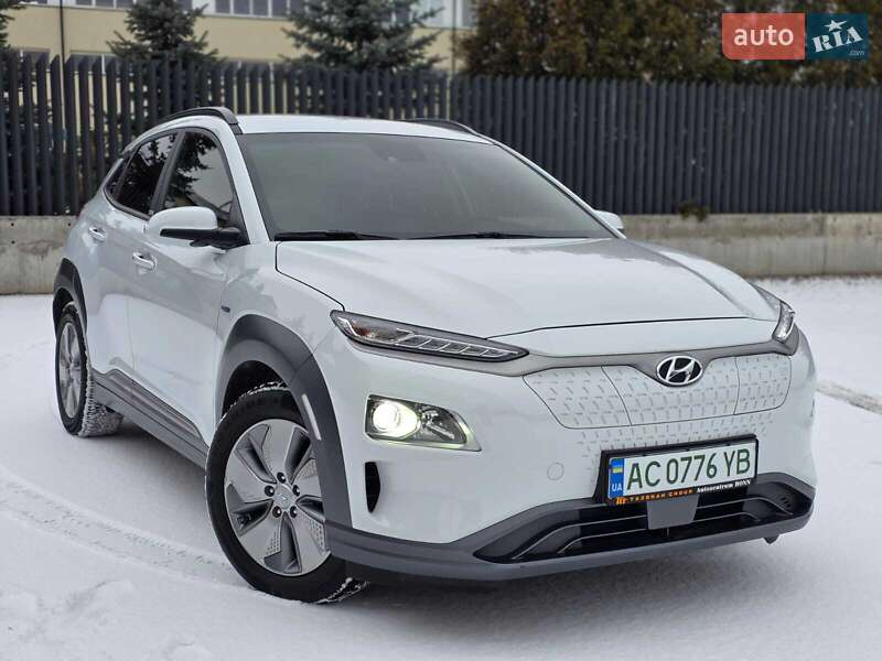 Внедорожник / Кроссовер Hyundai Kona Electric 2020 в Луцке