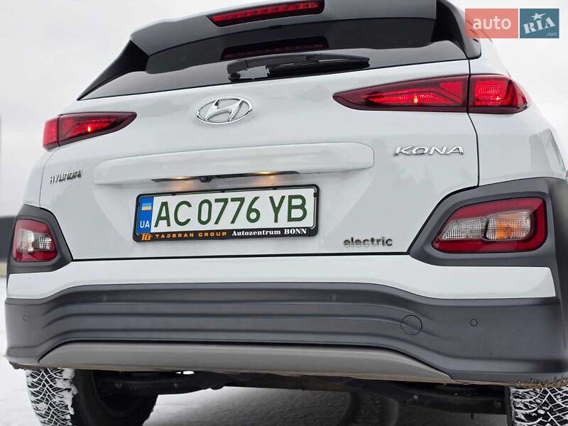 Внедорожник / Кроссовер Hyundai Kona Electric 2020 в Луцке