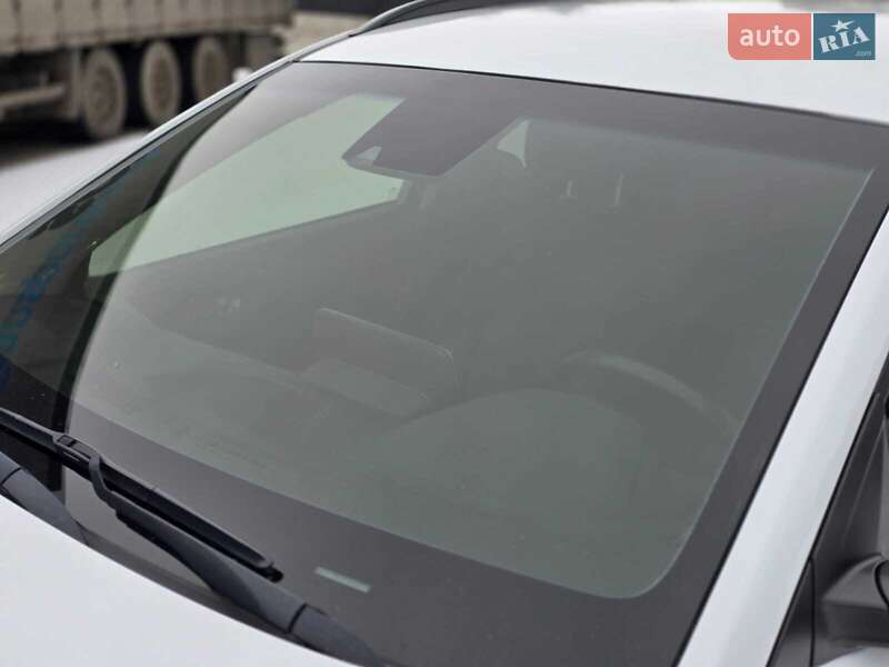 Внедорожник / Кроссовер Hyundai Kona Electric 2020 в Луцке