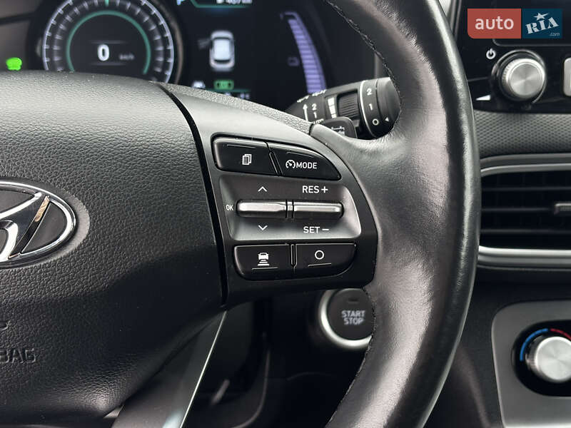 Внедорожник / Кроссовер Hyundai Kona Electric 2021 в Львове
