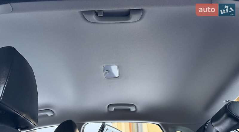 Внедорожник / Кроссовер Hyundai Kona Electric 2021 в Львове