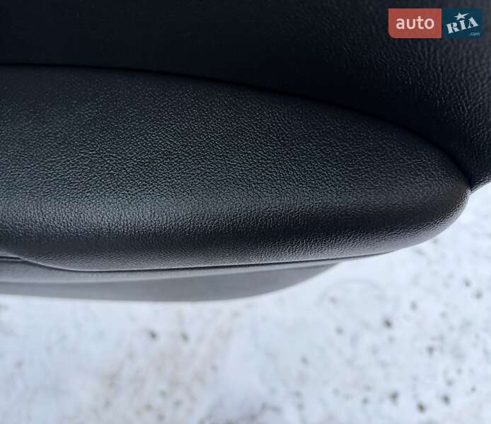 Внедорожник / Кроссовер Hyundai Kona Electric 2021 в Львове