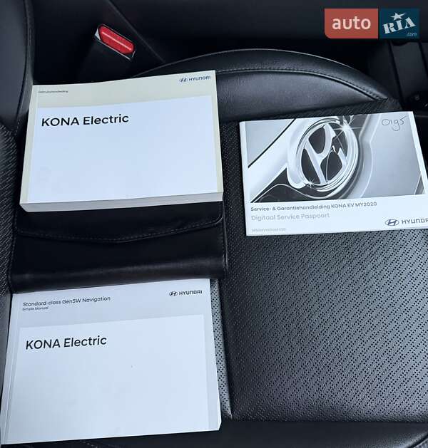 Внедорожник / Кроссовер Hyundai Kona Electric 2021 в Львове