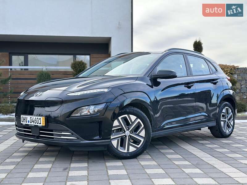 Внедорожник / Кроссовер Hyundai Kona Electric 2021 в Стрые