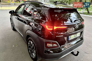 Внедорожник / Кроссовер Hyundai Kona Electric 2020 в Киеве