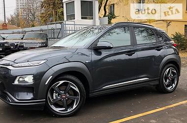 Позашляховик / Кросовер Hyundai Kona 2019 в 