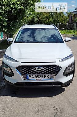 Позашляховик / Кросовер Hyundai Kona 2018 в Світловодську