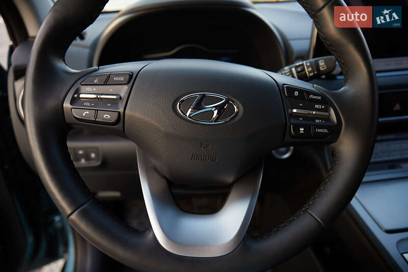 Внедорожник / Кроссовер Hyundai Kona 2020 в Киеве