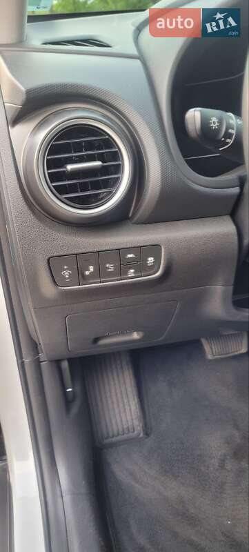 Внедорожник / Кроссовер Hyundai Kona 2019 в Кривом Роге фото 18 Внедорожник / Кроссовер Hyundai Kona 2019 в Кривом Роге