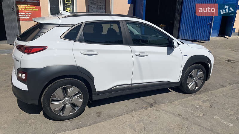 Внедорожник / Кроссовер Hyundai Kona 2020 в Жмеринке