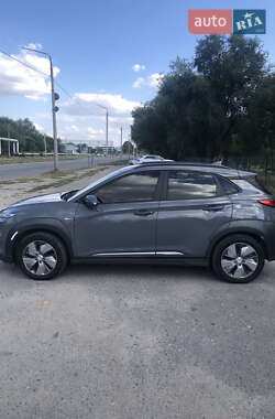 Внедорожник / Кроссовер Hyundai Kona 2019 в 