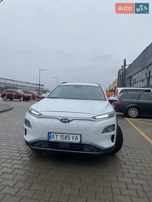 Hyundai Kona 2021 VIN KM8K33AG4MU130922 фото оголошення 42 з 74