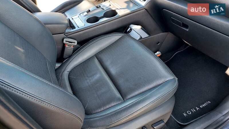 Внедорожник / Кроссовер Hyundai Kona 2019 в Днепре