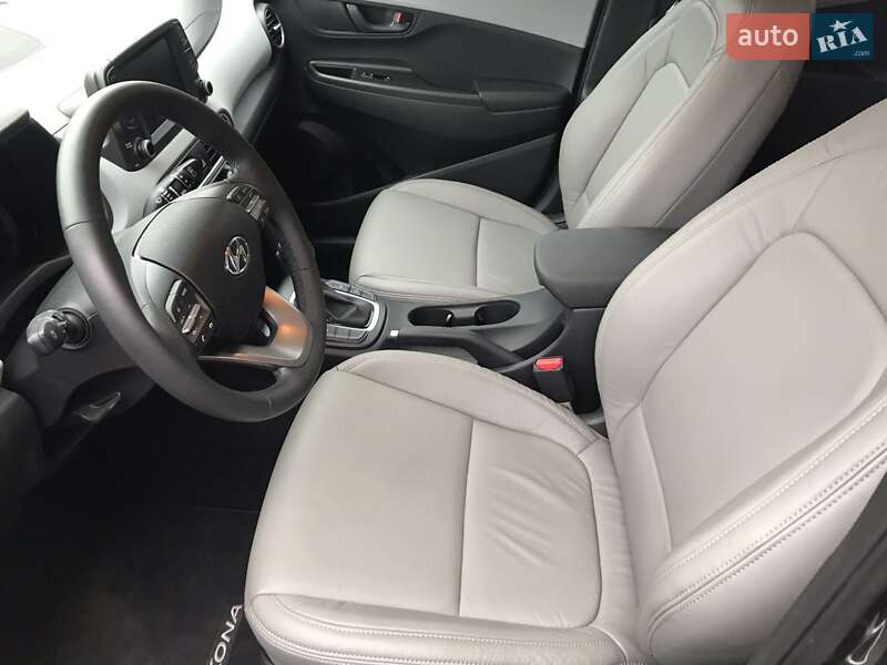 Позашляховик / Кросовер Hyundai Kona 2020 в Ужгороді