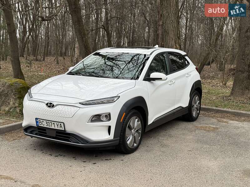 Внедорожник / Кроссовер Hyundai Kona 2020 в Львове