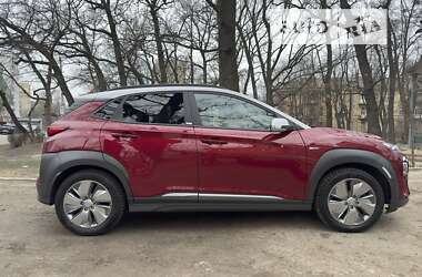 Позашляховик / Кросовер Hyundai Kona 2020 в Києві