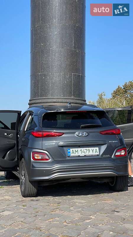 Внедорожник / Кроссовер Hyundai Kona 2018 в Житомире