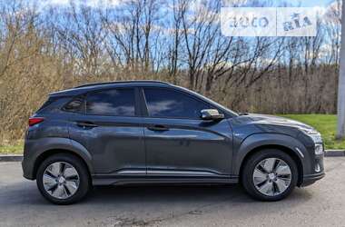 Позашляховик / Кросовер Hyundai Kona 2020 в Львові