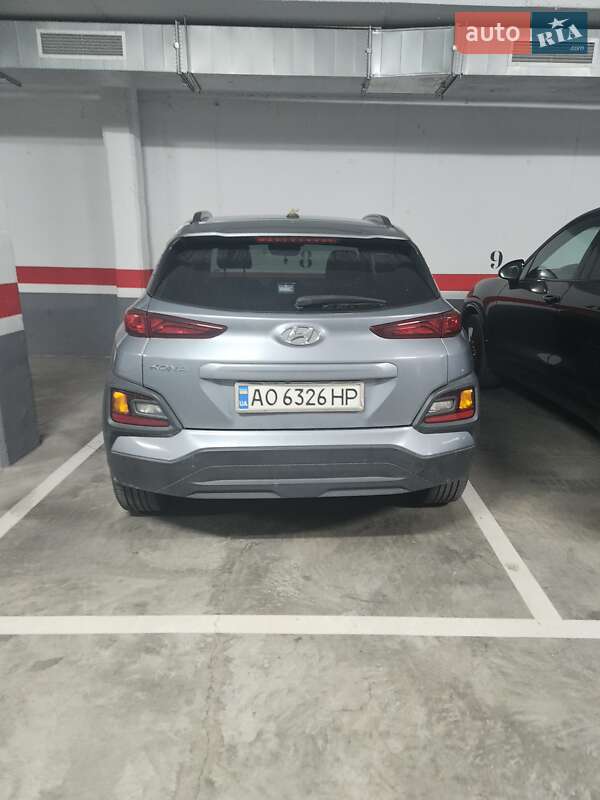 Внедорожник / Кроссовер Hyundai Kona 2018 в Ужгороде