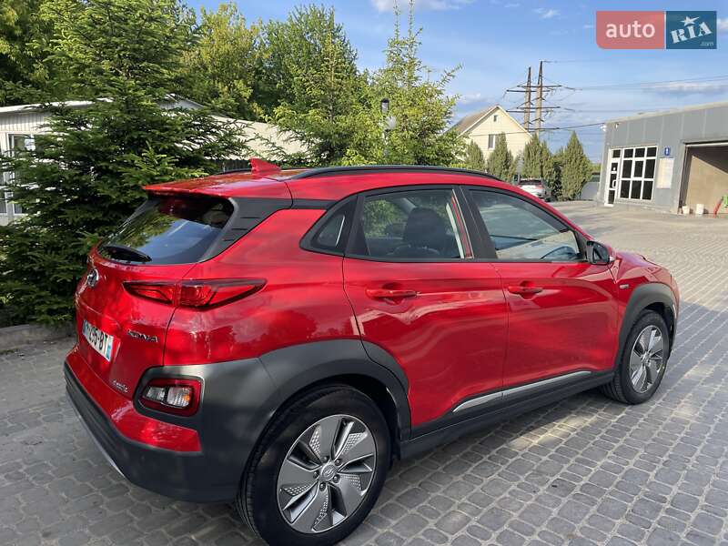 Внедорожник / Кроссовер Hyundai Kona 2020 в Виннице