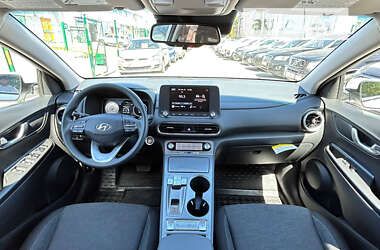 Внедорожник / Кроссовер Hyundai Kona 2023 в Сумах