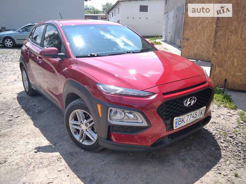 Внедорожник / Кроссовер Hyundai Kona 2019 в Дубно