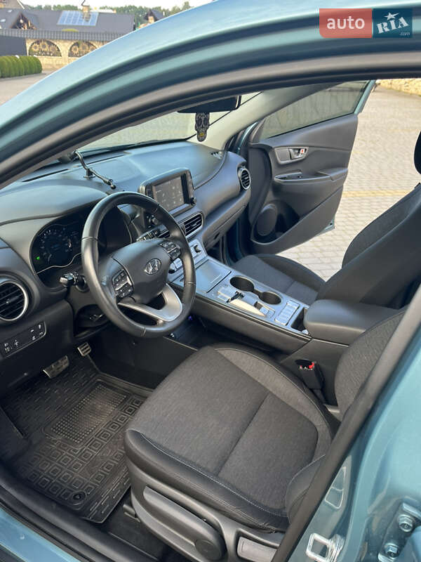 Позашляховик / Кросовер Hyundai Kona 2020 в Львові