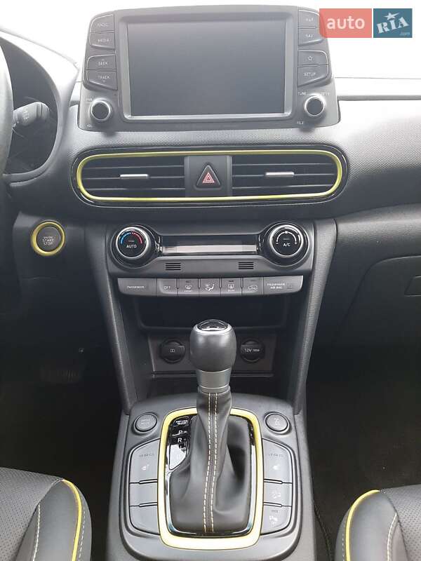 Внедорожник / Кроссовер Hyundai Kona 2019 в Сумах