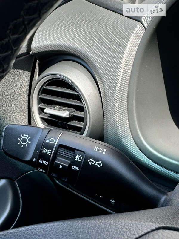 Внедорожник / Кроссовер Hyundai Kona 2018 в Виннице