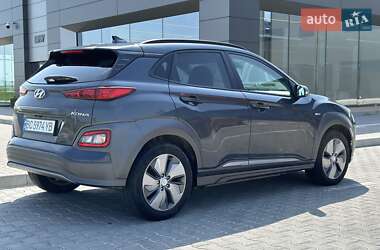 Внедорожник / Кроссовер Hyundai Kona 2018 в Львове