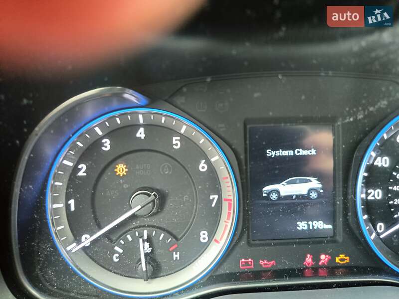 Внедорожник / Кроссовер Hyundai Kona 2018 в Харькове