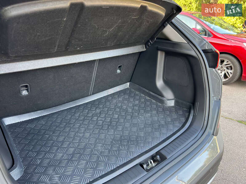 Позашляховик / Кросовер Hyundai Kona 2019 в Рівному