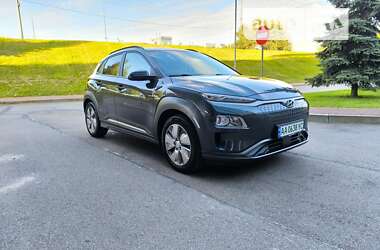 Позашляховик / Кросовер Hyundai Kona 2020 в Києві