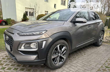 Позашляховик / Кросовер Hyundai Kona 2017 в 
