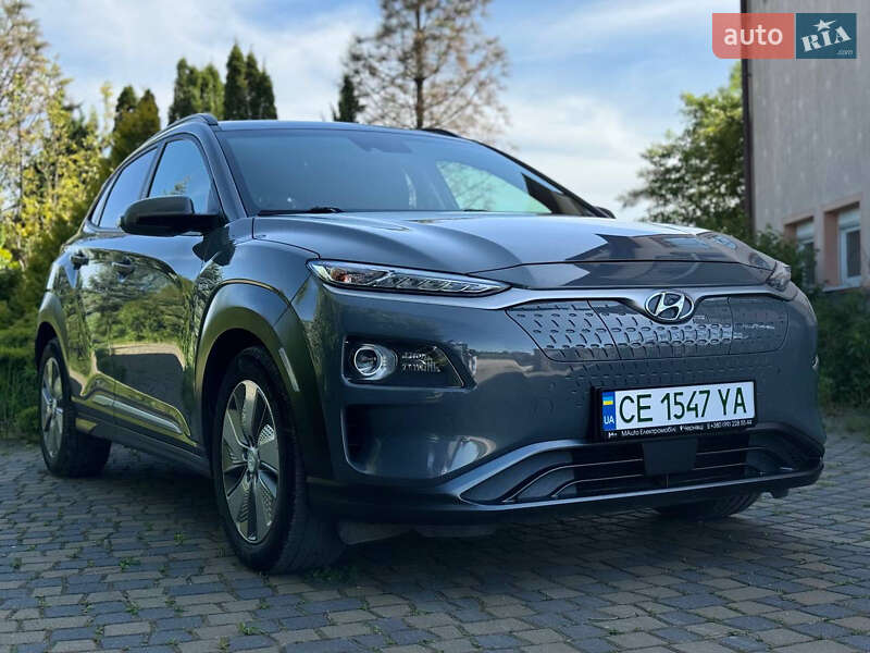 Позашляховик / Кросовер Hyundai Kona 2019 в Чернівцях