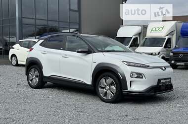 Внедорожник / Кроссовер Hyundai Kona 2020 в Ровно