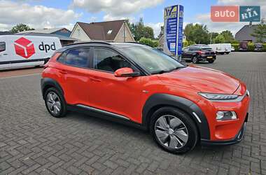 Позашляховик / Кросовер Hyundai Kona 2019 в 