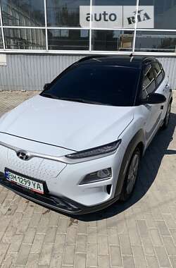 Внедорожник / Кроссовер Hyundai Kona 2020 в Киеве