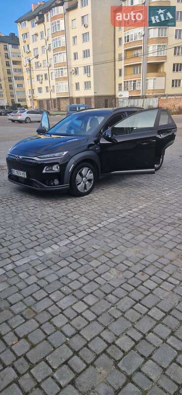 Внедорожник / Кроссовер Hyundai Kona 2020 в Стрые