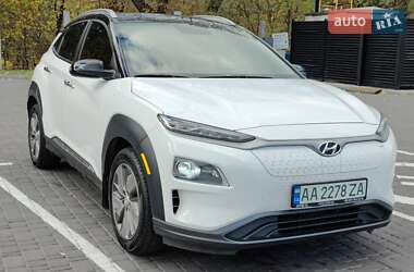 Внедорожник / Кроссовер Hyundai Kona 2019 в Киеве