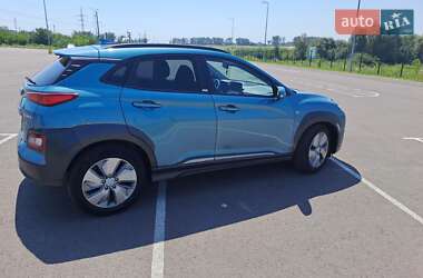 Внедорожник / Кроссовер Hyundai Kona 2020 в Ровно