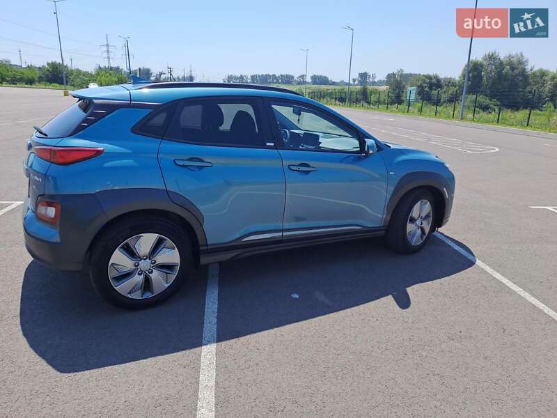 Внедорожник / Кроссовер Hyundai Kona 2020 в Ровно