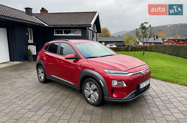 Внедорожник / Кроссовер Hyundai Kona 2019 в Киеве