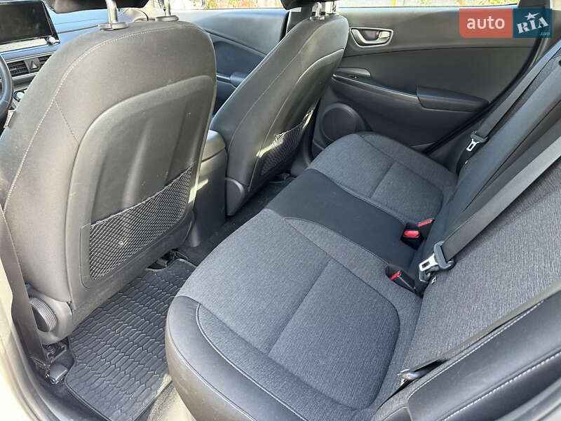 Внедорожник / Кроссовер Hyundai Kona 2020 в Одессе