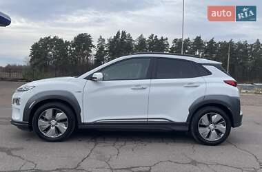 Внедорожник / Кроссовер Hyundai Kona 2019 в Дубно