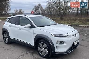 Внедорожник / Кроссовер Hyundai Kona 2019 в Дубно