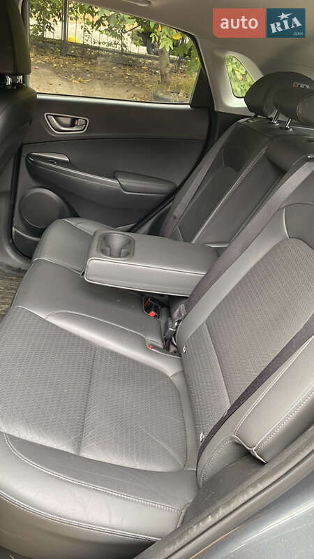 Внедорожник / Кроссовер Hyundai Kona 2019 в Одессе