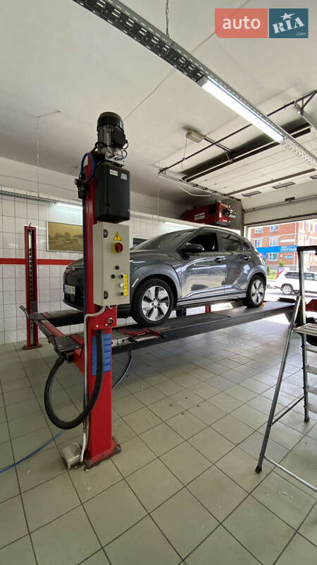 Внедорожник / Кроссовер Hyundai Kona 2019 в Одессе